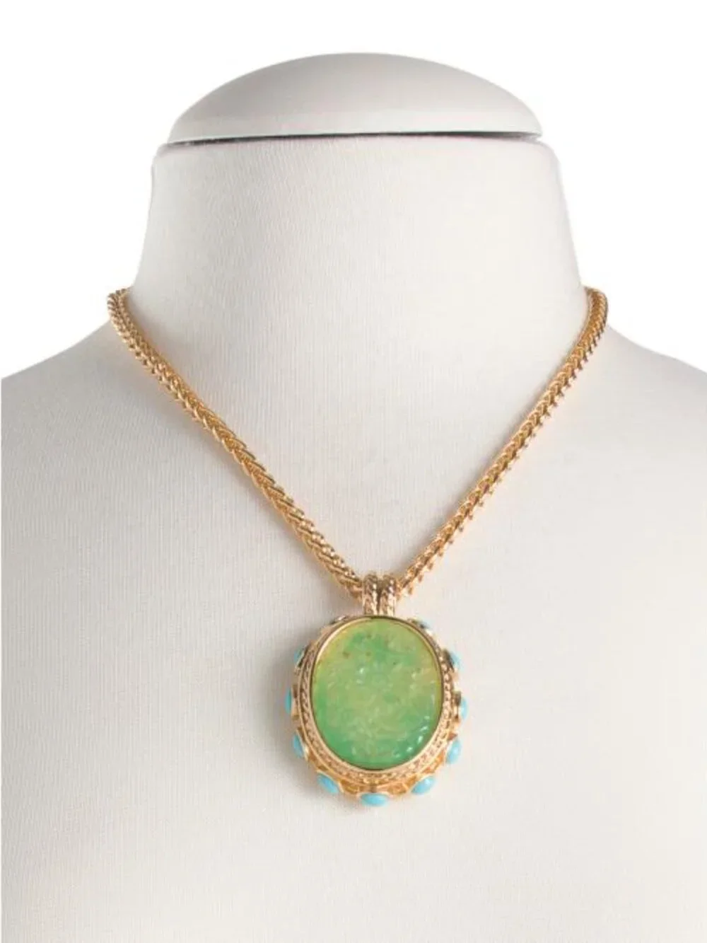 KENNETH JAY LANE Gold Carved Jade And Turquoise Pendant Necklace